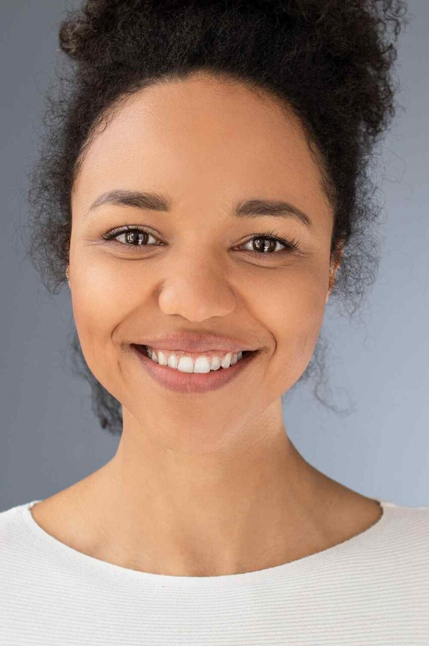 https://hellmann-publishing.de/wp-content/uploads/2019/02/team_03-850x1280.jpg